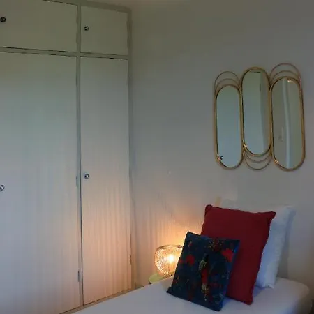 Le De La Glycine Palmas