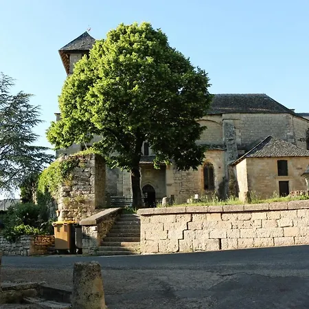 بيت للعطل Le De La Glycine *